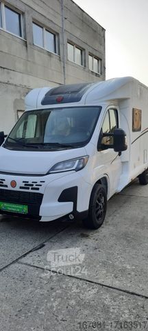 Полуинтегриран кемпер ILUSION XMK i 690