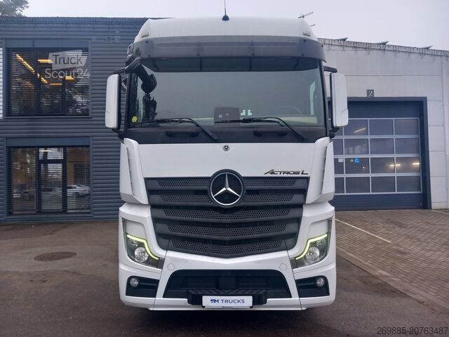 Standarta traktora vienība Mercedes-Benz Actros 1845 LS Big Space