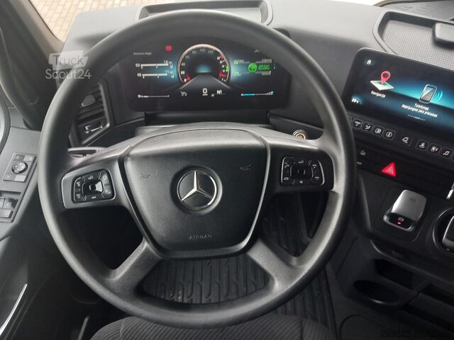 Standarta traktora vienība Mercedes-Benz Actros 1845 LS Big Space