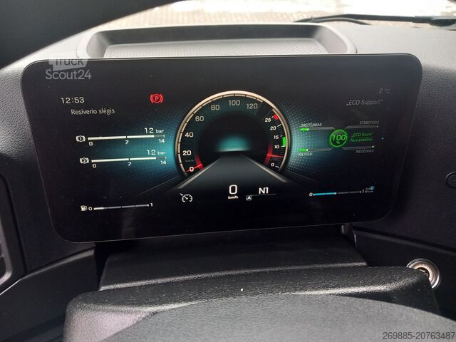 Standarta traktora vienība Mercedes-Benz Actros 1845 LS Big Space