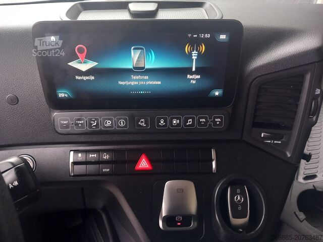 Standarta traktora vienība Mercedes-Benz Actros 1845 LS Big Space