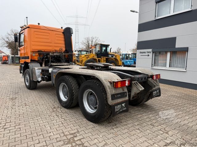 Standardni vlačilec MERCEDES-BENZ 3343 Actros MP1 6x6 Klima Nebenantrieb Allrad