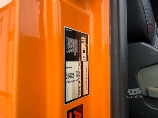 Standardni vlačilec MERCEDES-BENZ 3343 Actros MP1 6x6 Klima Nebenantrieb Allrad