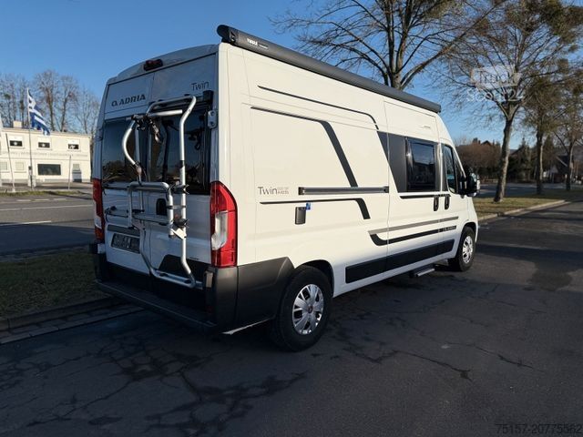 Camper CITROEN Jumper 2.2 l Adria Twin All-Inn 600 SP