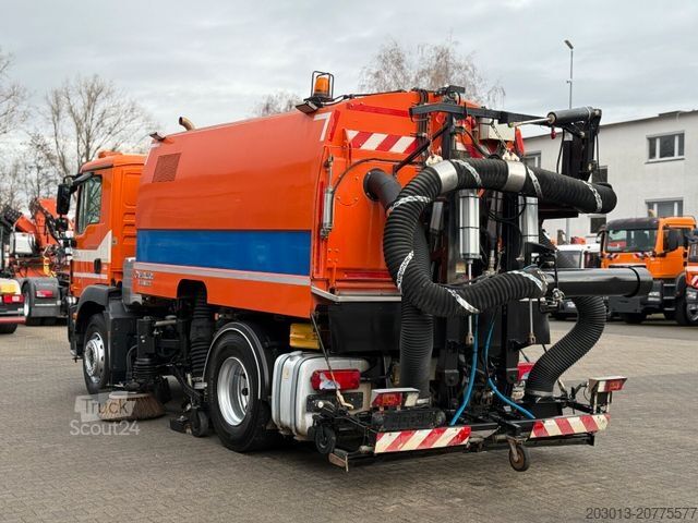 Balayeuse de voirie MAN TGM 18.340 Kehrmaschine FAUN VIAJET 6 HD 200 bar