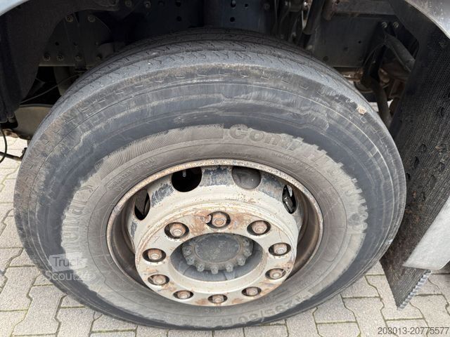 Balayeuse de voirie MAN TGM 18.340 Kehrmaschine FAUN VIAJET 6 HD 200 bar