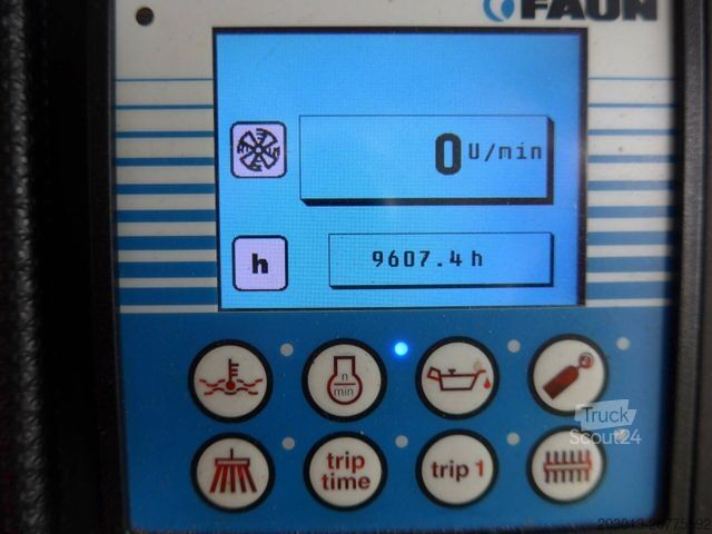 Balayeuse de voirie MERCEDES-BENZ ATEGO 1523 4x2 FAUN Viajet 6R/H HD 100 Bar