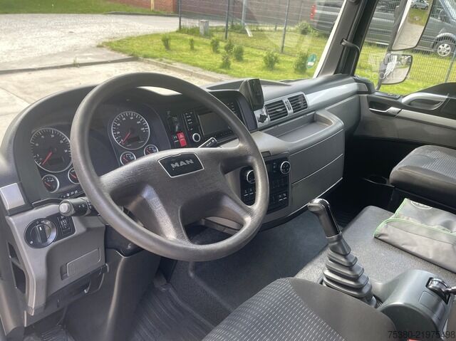 Transporter mit Koffer man TGL 8.180 Doka Koffer 1H*Klima*LBW*