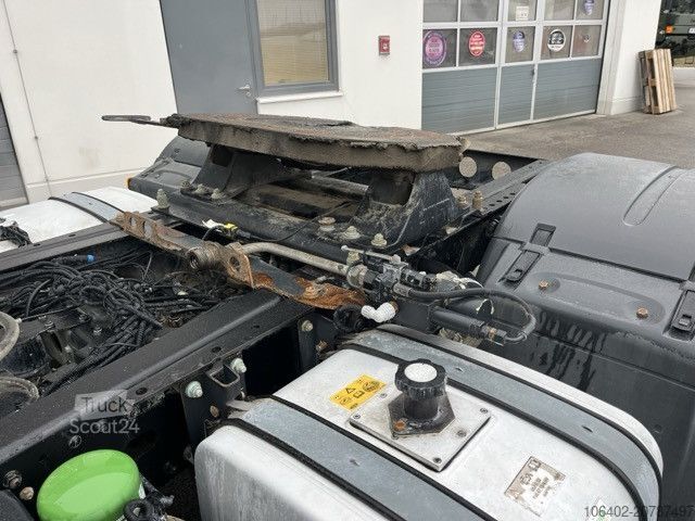 Standardni vlačilec MAN TGX 18.460 4x4H BLS