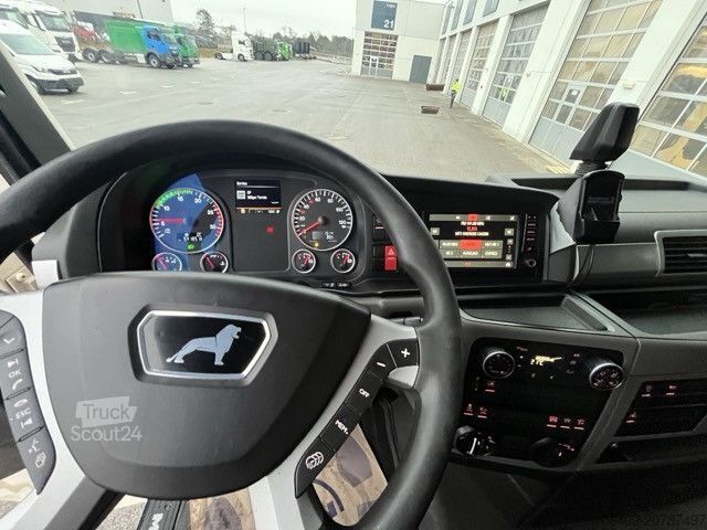 Standardni vlačilec MAN TGX 18.460 4x4H BLS