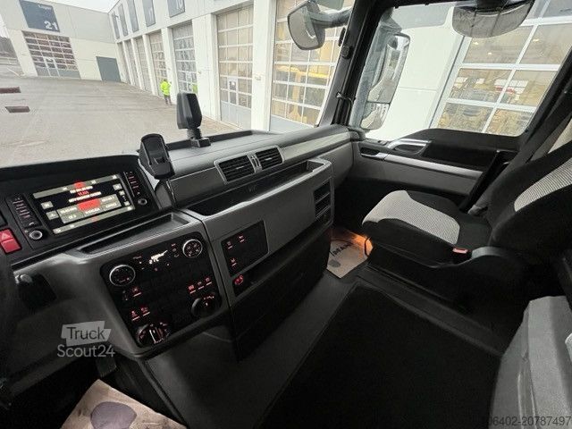 Standardni vlačilec MAN TGX 18.460 4x4H BLS