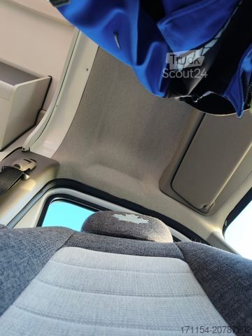 Camper AHORN Van 620, Solar, Automatik,Längsbetten