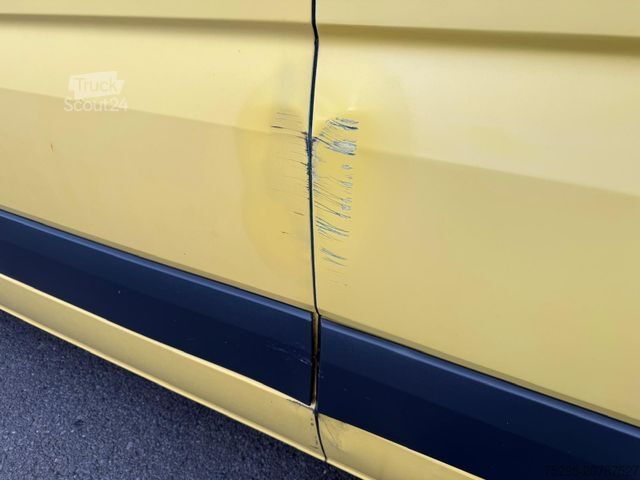 Ploščati dostavnik MERCEDES-BENZ Sprinter 316 Maxi Klima 3 Sitze TÜV 03/27