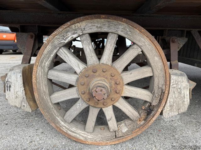 Rimorchio historischer Holz Möbel Wagen Restauration
