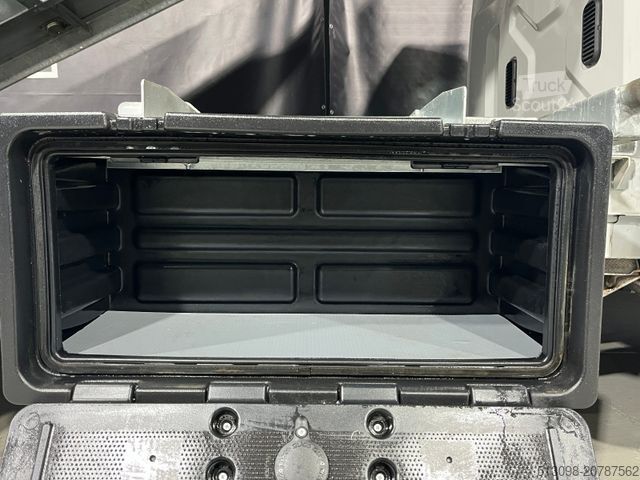 Fourgon benne basculante VOLKSWAGEN T6.1 2.0 TDI 3X SEITENKIPPER DSG SHZ AHK 1.HAND