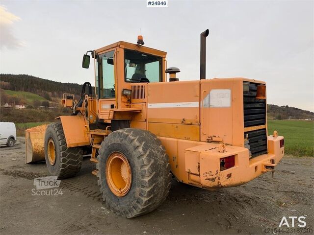  Volvo L120B Wheel loader with bucket