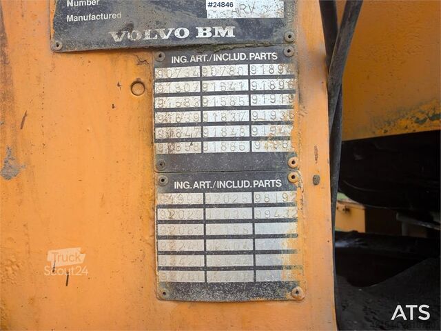  Volvo L120B Wheel loader with bucket