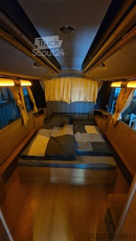 Matkailuauto Neoplan Starliner 2 XXL Wohnbus Setra