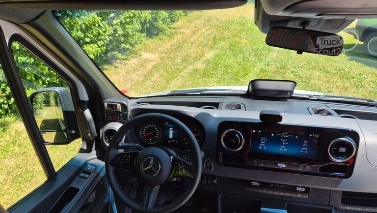 Minibussi MERCEDES-BENZ Sprinter Lord 517 kurzfristig lieferbar 22 SS