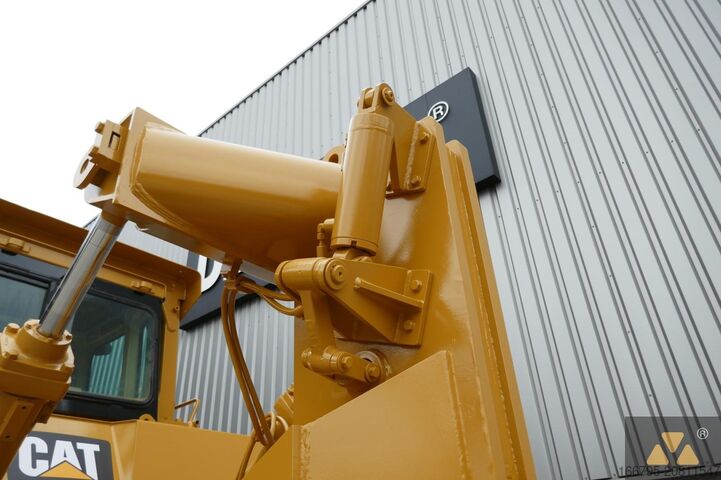 бульдозер Caterpillar D9R