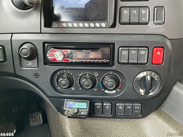  DAF FAQ CF 400 8x2 Euro 6 HMF 26 Tonmeter laadkraan...