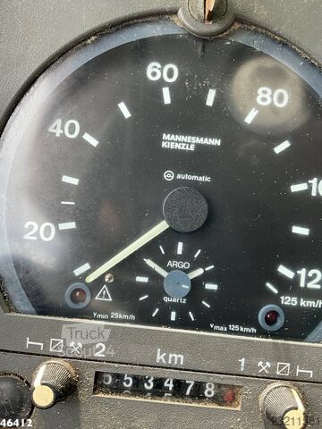 Установка для полива воды Mercedes-Benz 914 Mercedes-Benz 914 Water spray unit