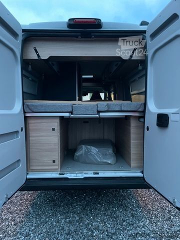 Autorulotă PÖSSL Summit 640 *Premium Paket*Automatik*2026*