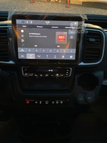 Autorulotă PÖSSL Summit 640 *Premium Paket*Automatik*2026*