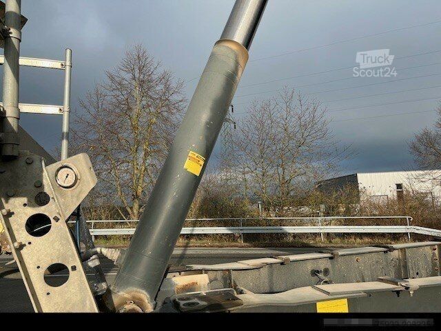 Semi-remorque benne SCHMITZ CARGOBULL Schmitz Cargobull Stahl+Luft/Lift+Rollplane