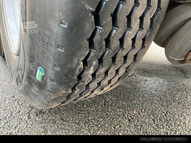 Semi-remorque SCHMITZ CARGOBULL Schmitz Cargobull Stahl+Luft/Lift+Rollplane