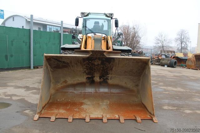 Kerekes rakodó LIEBHERR L 576 Xpower - Nr.: 558