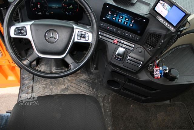 Camion cu platformă MERCEDES-BENZ 2753 6x2 LL - Pritsche 6,5 m - Nr.: 980