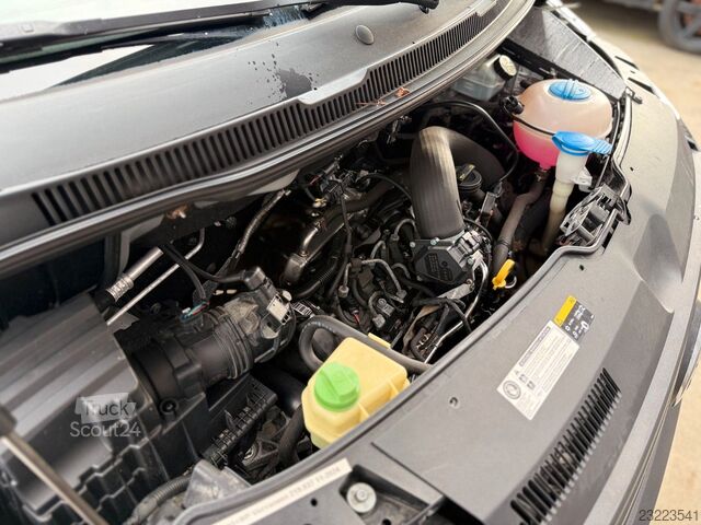 Fourgon tôlé VW Transporter T5 2.0 TDI L2H1 Trendline Klima AHK