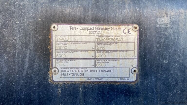 Kolový bagr Terex Tw 85 Schaeff with 3 buckets and forks