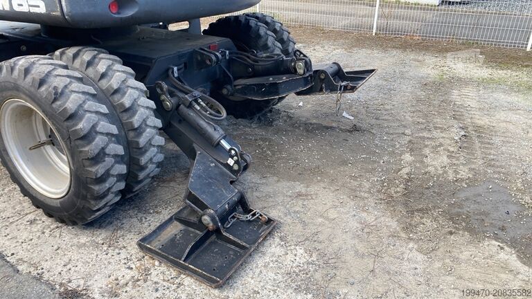 Kolový bagr Terex Tw 85 Schaeff with 3 buckets and forks