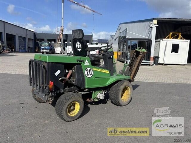Kosilnica John Deere 900