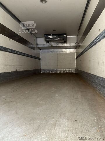 Swap body with reefer structure andere BDF Kühlkoffer Carrier Supra 850