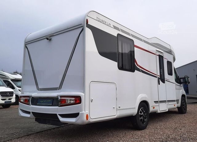 Camper semintegrato LMC Tourer Lift H 720 Tageszulassung 22.126 ¤ sparen