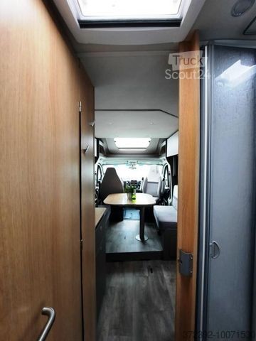 Camper semintegrato LMC Tourer Lift H 720 Tageszulassung 22.126 ¤ sparen