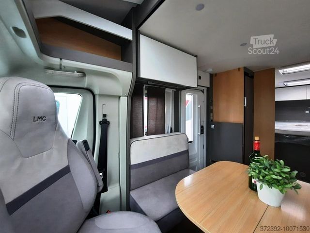 Camper semintegrato LMC Tourer Lift H 720 Tageszulassung 22.126 ¤ sparen