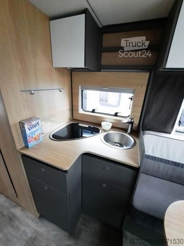 Camper semintegrato LMC Tourer Lift H 720 Tageszulassung 22.126 ¤ sparen