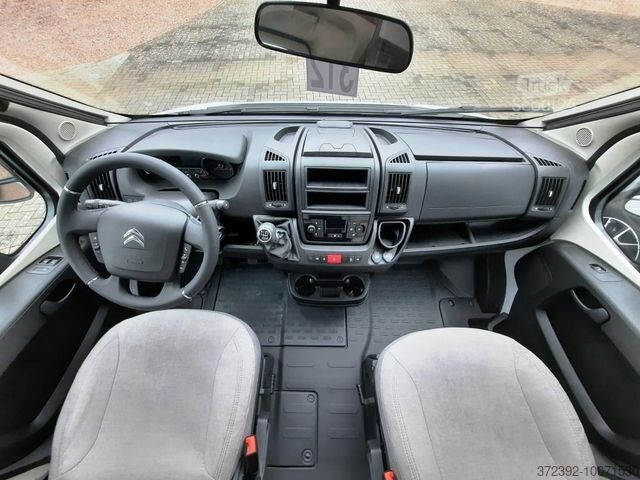 Camper semintegrato LMC Tourer Lift H 720 Tageszulassung 22.126 ¤ sparen