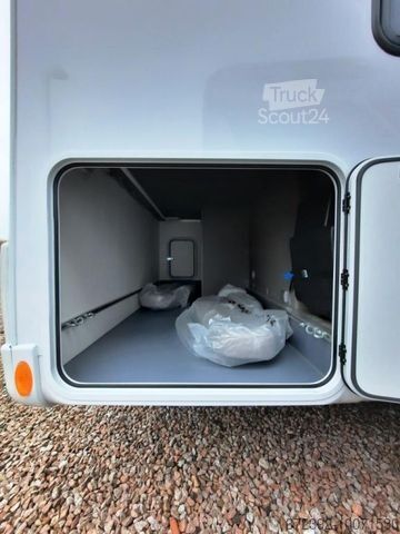 Camper semintegrato LMC Tourer Lift H 720 Tageszulassung 22.126 ¤ sparen
