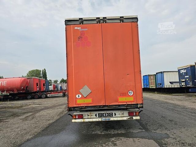 2006 Krone SD 27 | saf disc| mooi chassis | 80% banden. Krone SD 27 |  saf disc| nice chassis | 80% tires.