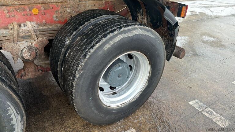 3-way tipper Iveco Eurotrakker 260 E 37 (MANUAL PUMP / POMPE MANUE...