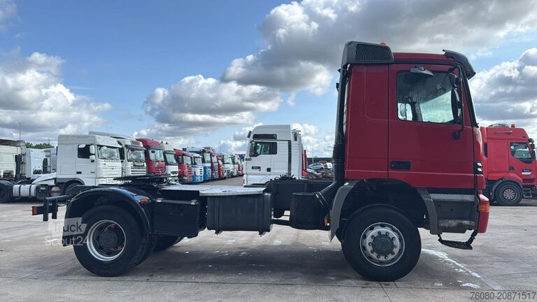 Standaard trekker Mercedes-Benz Actros 1840 (4X4 / LAMES / GRANT PONT / PARFAIT...