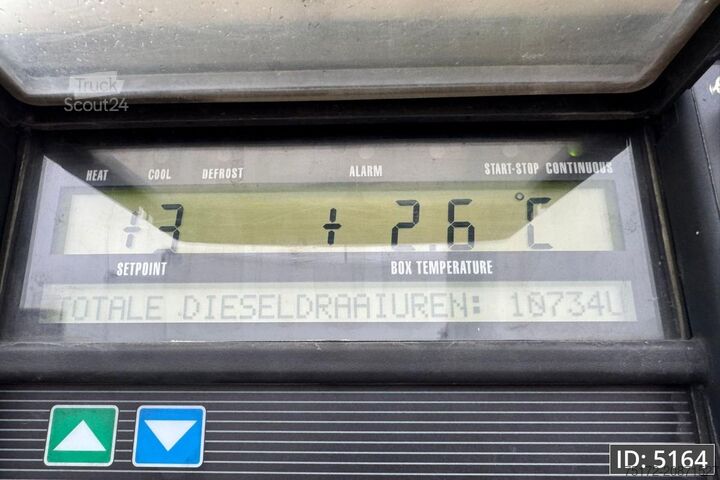 Transport refrigerat/congelat Schmitz Cargobull SKO 24 / Drum brakes / Carrier Vector 1550 / Pa...