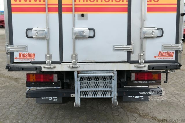 Hladilni dostavnik MERCEDES-BENZ 816 D Vario 4x2, Thermo King, 4.100mm lang