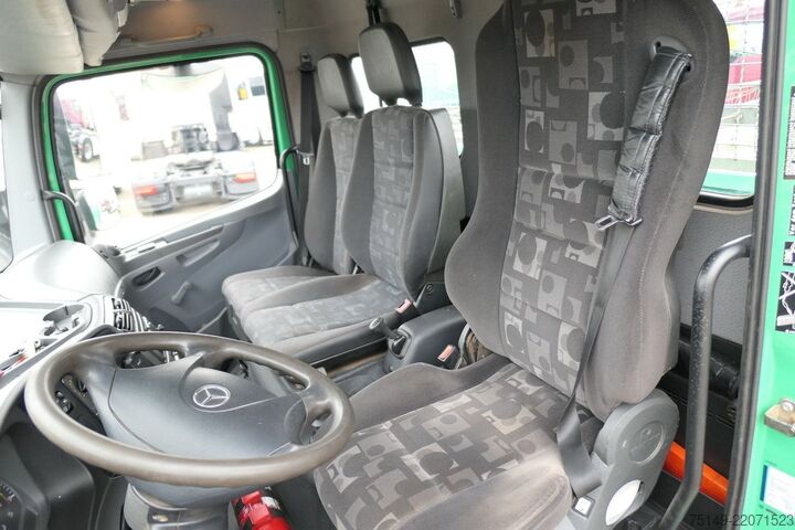 Třístranná sklápěcí dodávka MERCEDES-BENZ 818 Atego 4x2, Meiller, 2x AHK, 3. Sitz, Klima