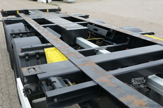 Auflieger-Wechselfahrgestell KRONE SD, 2x20/1x30/1x40/1x45 Container, Luft-Lift